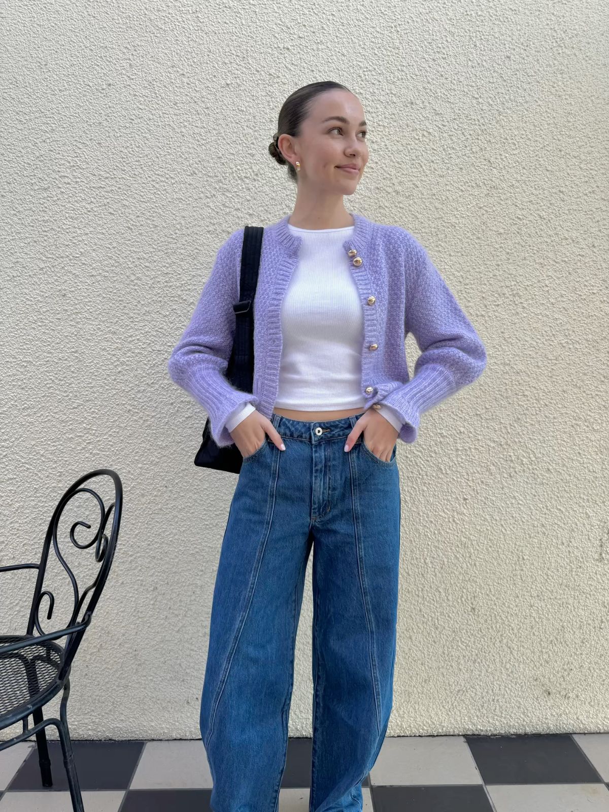 Áo len cardigan tím pastel quần jeans ống rộng