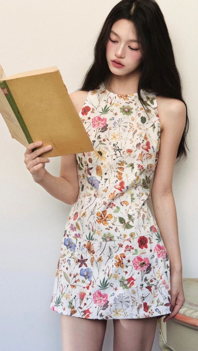 Váy họa tiết hoa lá tươi mát dịu dàng 